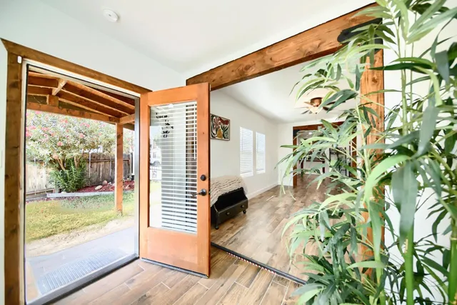 $415,000 | 131 5th Street, Gustine, CA 95322