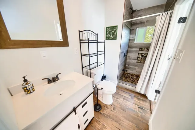 $415,000 | 131 5th Street, Gustine, CA 95322