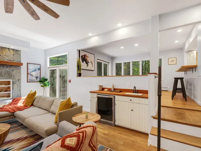 $1,390,000 | 65 Roaring Brook Road, Killington, VT 05751