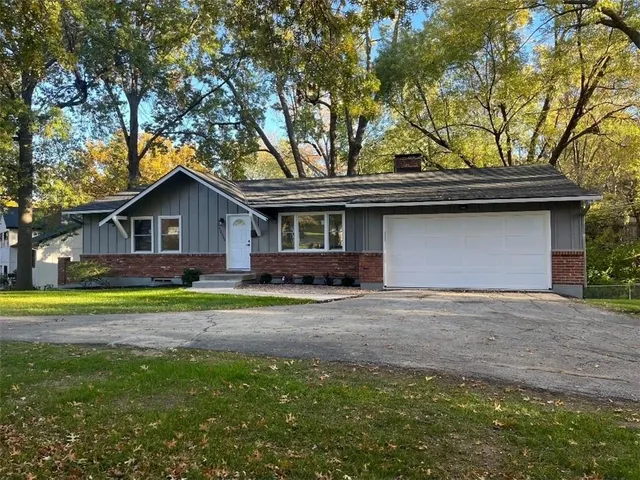 $439,000 | 10235 West 70th Street, Merriam, KS 66203