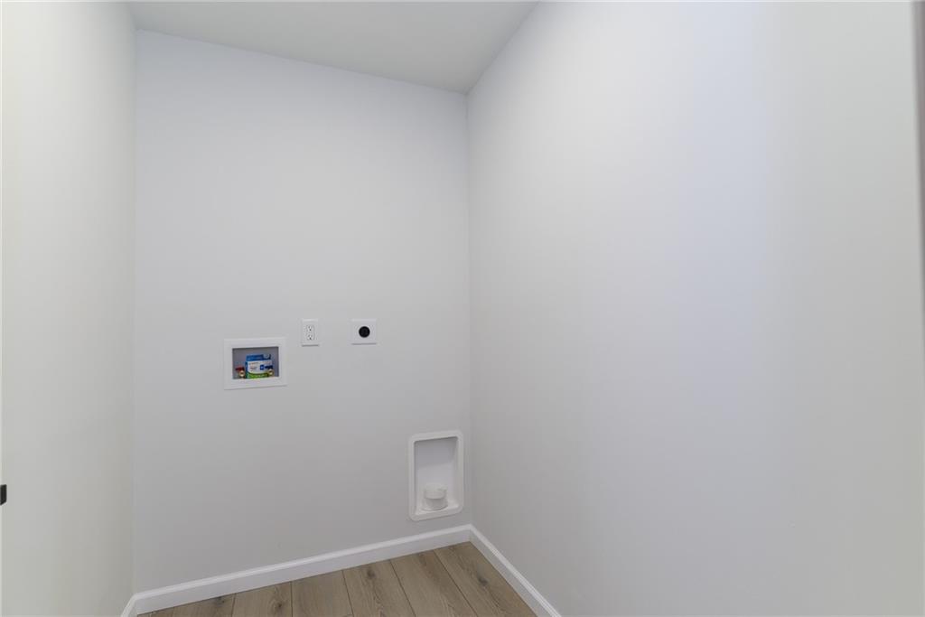 10235 West 70th Street Merriam, KS 66203 - Photo 18 of 40