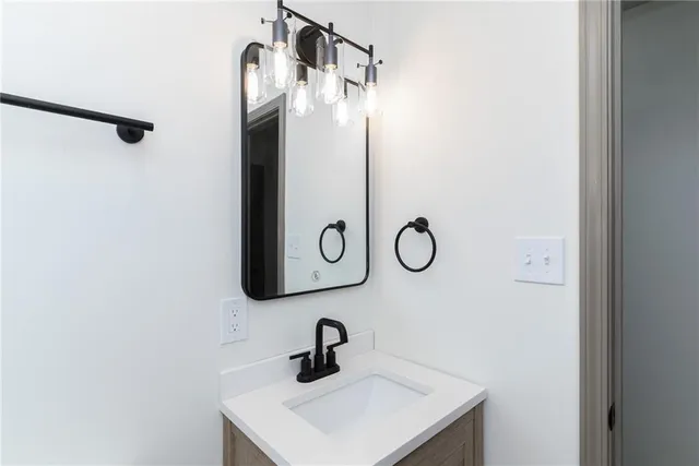 $439,000 | 10235 West 70th Street, Merriam, KS 66203