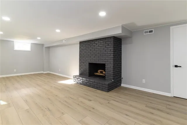 $435,000 | 10235 West 70th Street, Merriam, KS 66203