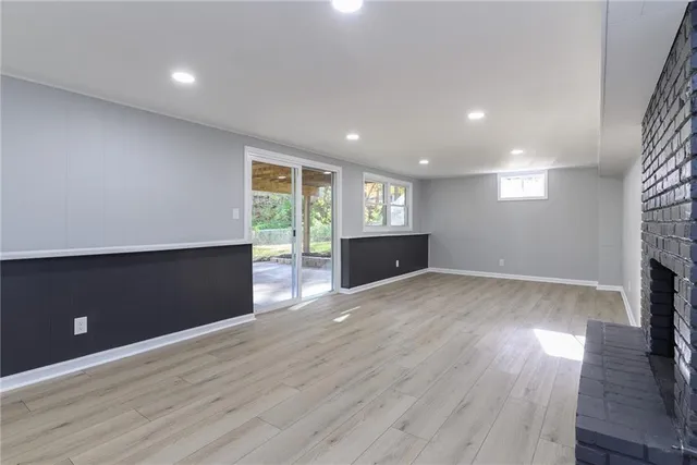 $435,000 | 10235 West 70th Street, Merriam, KS 66203