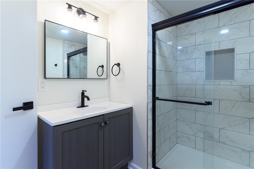 10235 West 70th Street Merriam, KS 66203 - Photo 36 of 40