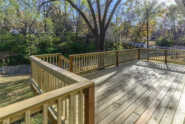 $439,000 | 10235 West 70th Street, Merriam, KS 66203