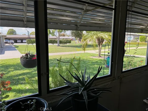 $419,000 | 13421 Danbury Lane, Unit 135H, Seal Beach, CA 90740