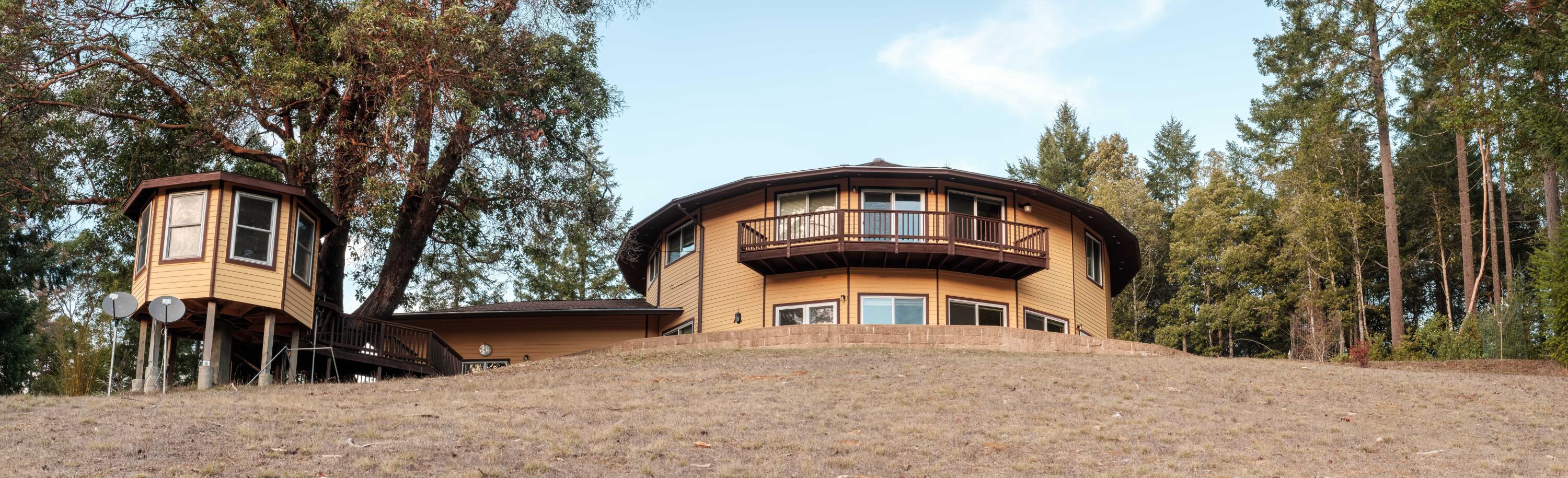 1 Thomas Road Miranda, CA 95553 - Photo 3 of 42