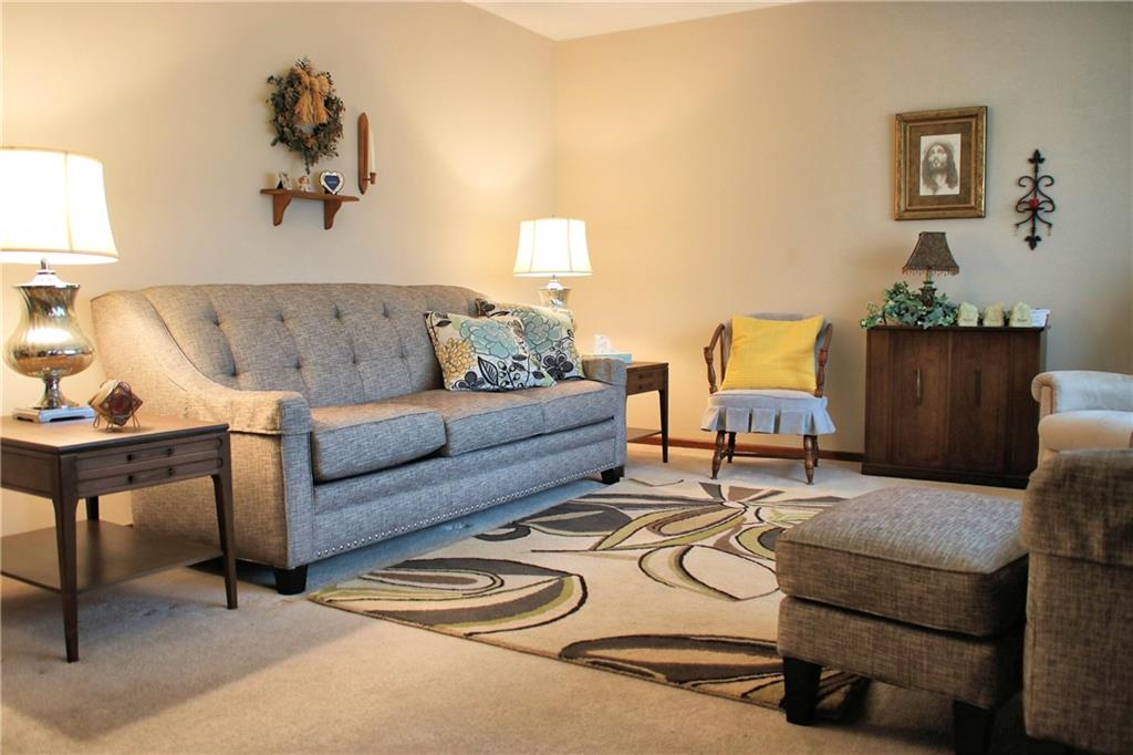 9349 Thompson Road Indianapolis, IN 46239 - Photo 5 of 22 Gallery Image 5