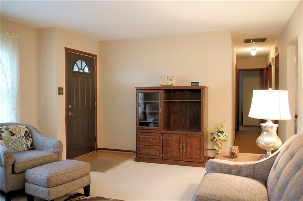 9349 Thompson Road Indianapolis, IN 46239 - Photo 7 of 22 Gallery Image 7