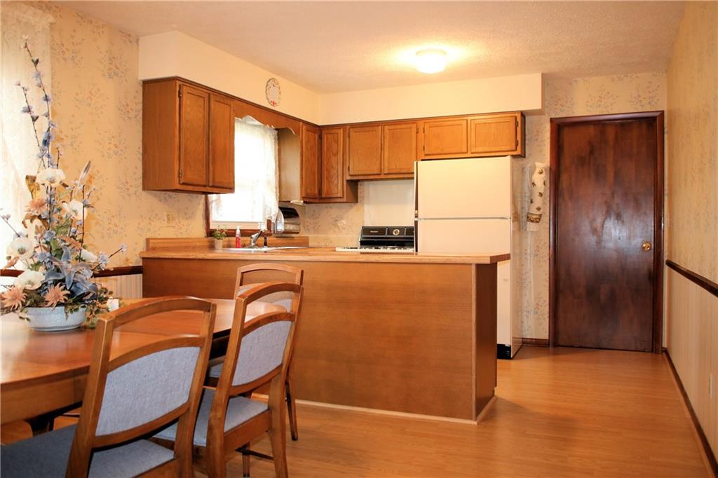 9349 Thompson Road Indianapolis, IN 46239 - Photo 8 of 22 Gallery Image 8