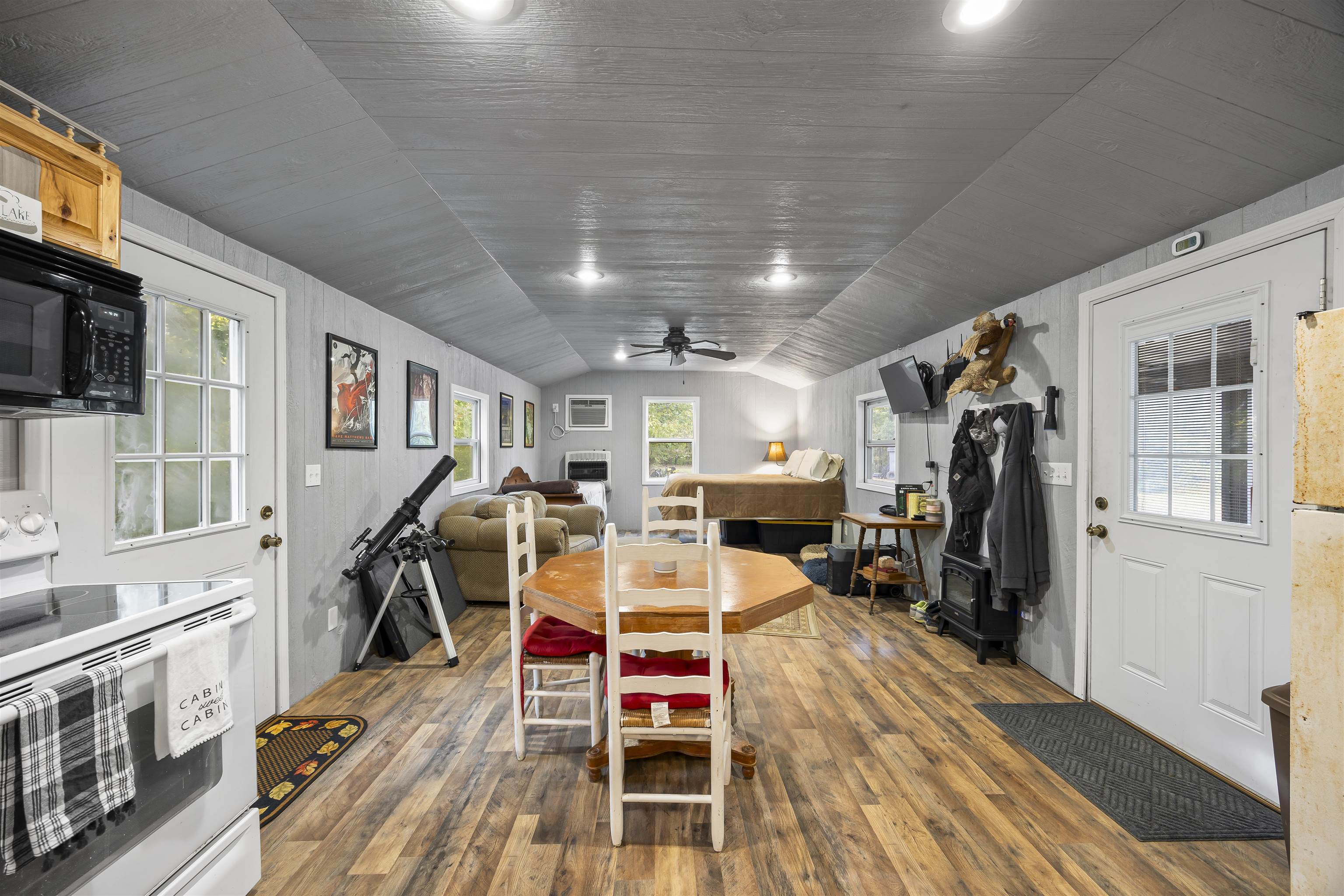 4830 Kendall Road Hornbeak, TN 38232 - Photo 8 of 37 a view of a room with gym equipment
