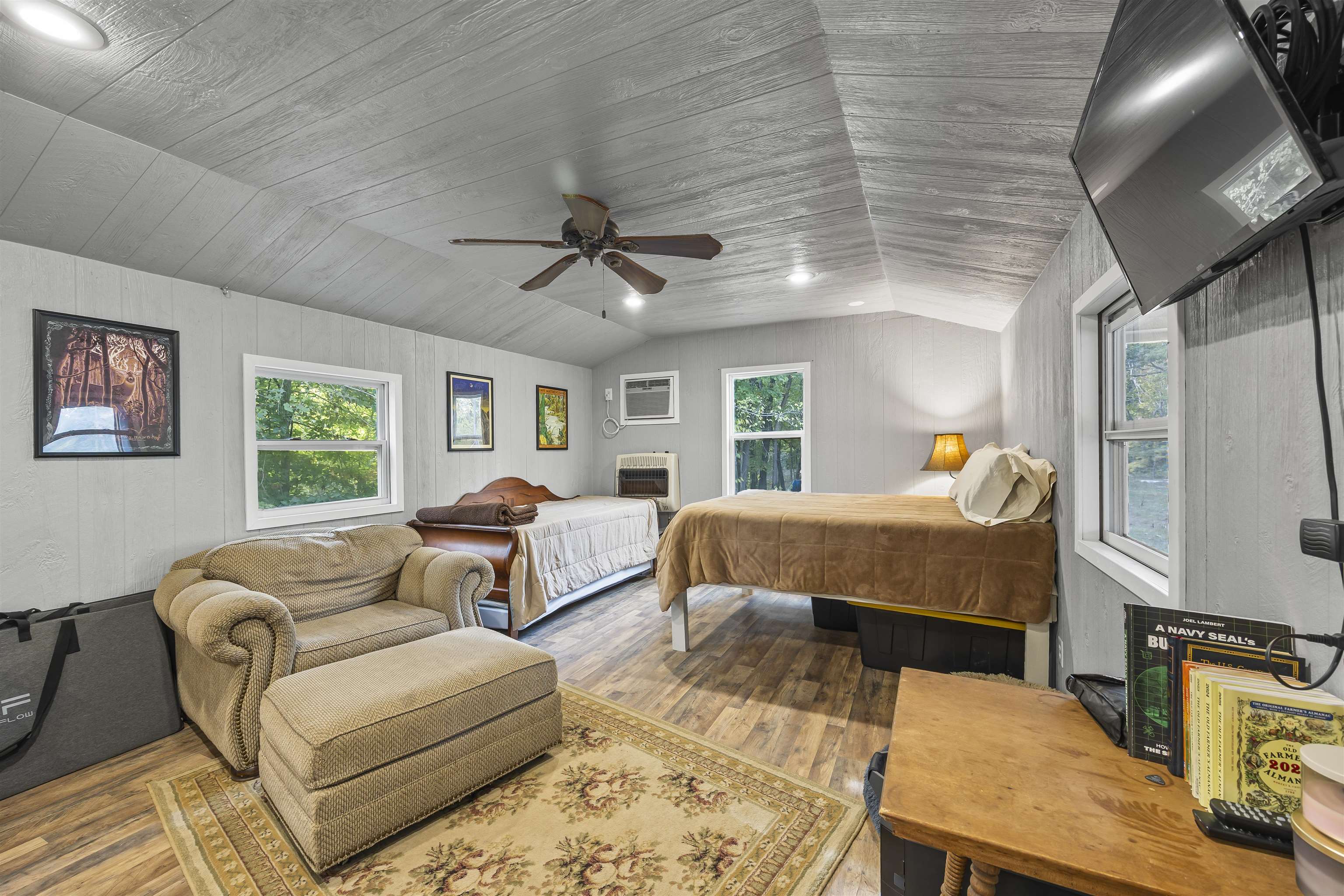 4830 Kendall Road Hornbeak, TN 38232 - Photo 9 of 37 a living room with furniture and a window