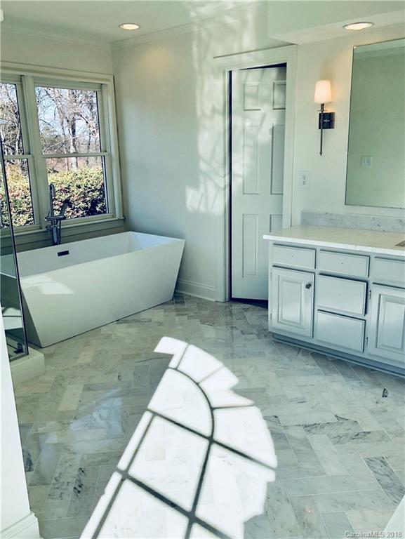 4606 Binfords Ridge Road Charlotte, NC 28226 - Photo 11 of 25 Gallery Image 11