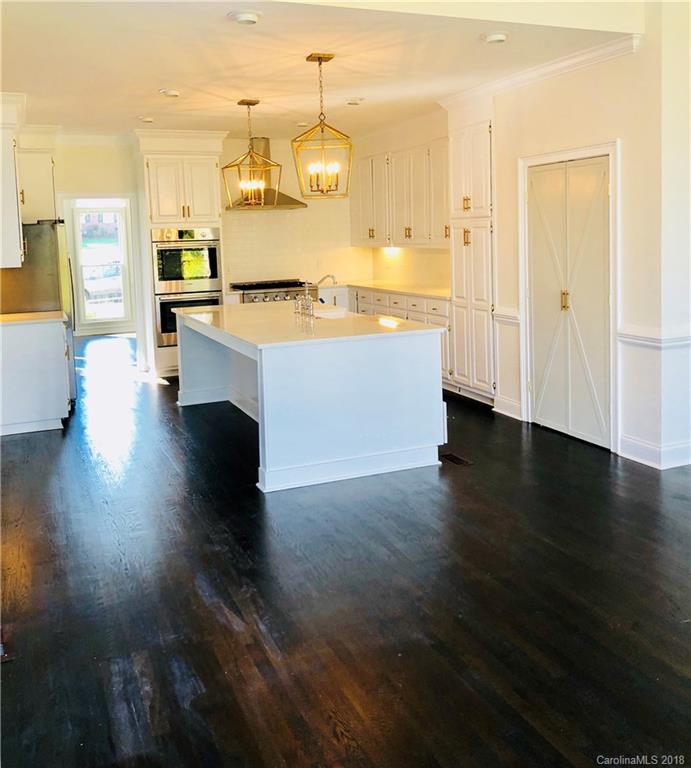 4606 Binfords Ridge Road Charlotte, NC 28226 - Photo 3 of 25 Gallery Image 3