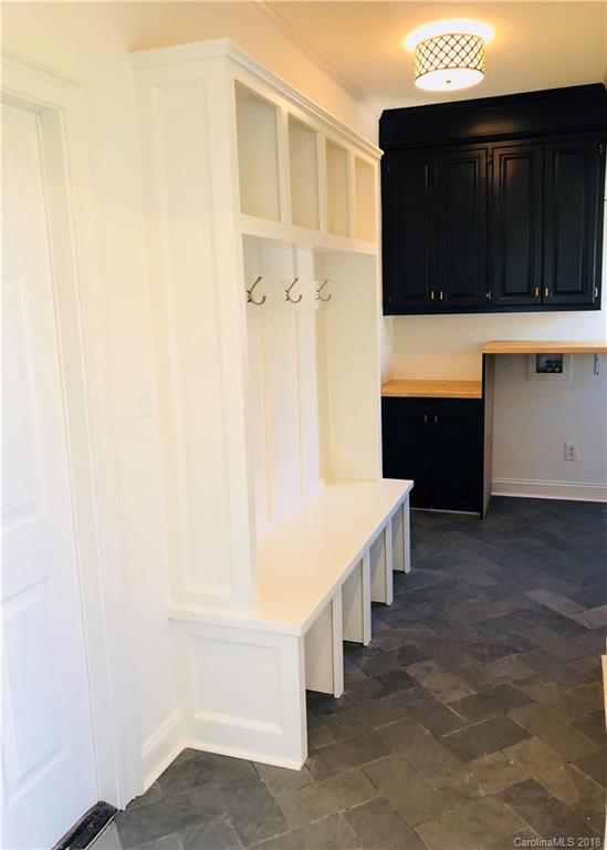 4606 Binfords Ridge Road Charlotte, NC 28226 - Photo 7 of 25 Gallery Image 7