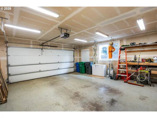 $699,000 | 2266 Ironwood Street, Eugene, OR 97401