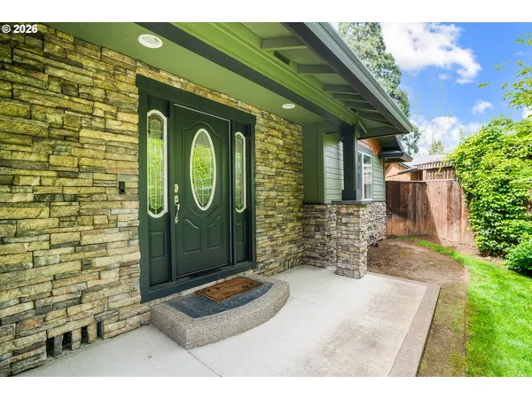 $699,000 | 2266 Ironwood Street, Eugene, OR 97401