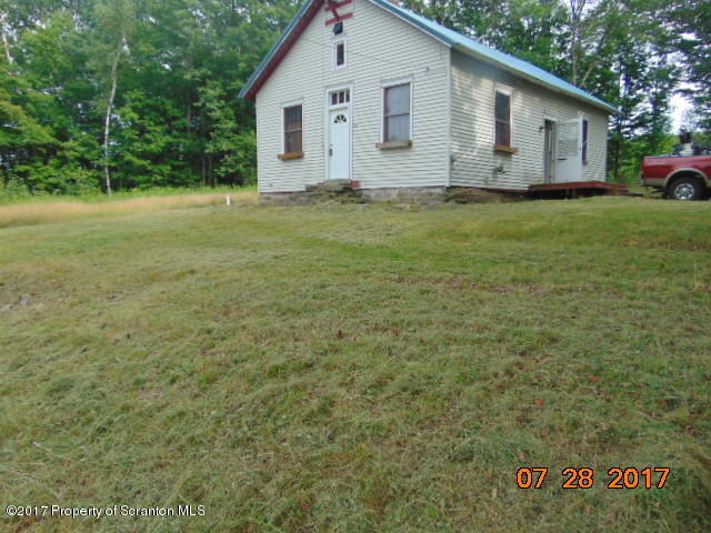 562 Tannery Road Lake Ariel, PA 18436 - Photo 2 of 19 Gallery Image 2