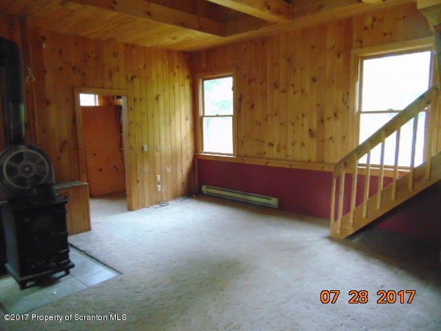 562 Tannery Road Lake Ariel, PA 18436 - Photo 3 of 19 Gallery Image 3