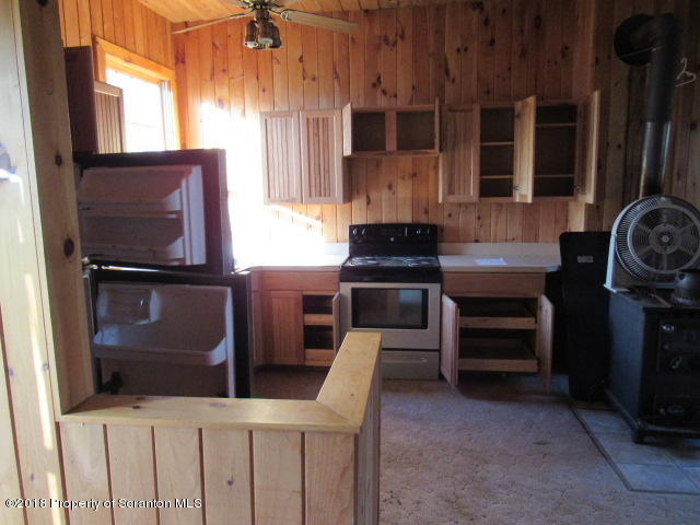 562 Tannery Road Lake Ariel, PA 18436 - Photo 9 of 19 Gallery Image 9