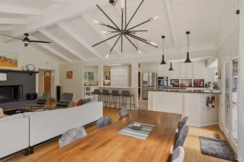$1,695,000 | 8174 Whited Road, Sebastopol, CA 95472