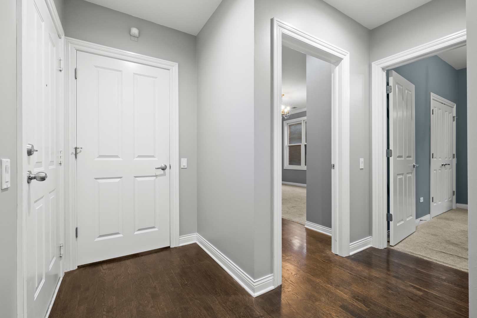 1355 West Washington Boulevard, Unit 4D Chicago, IL 60607 - Photo 31 of 46 a view of an empty room with wooden floor