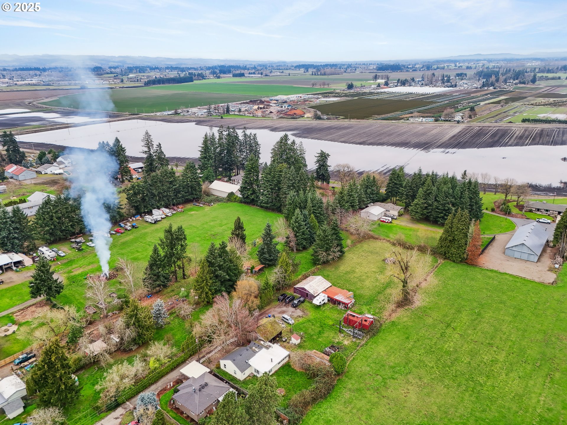 4563 Hazelgreen Road Northeast Salem, OR 97305 - Photo 11 of 20