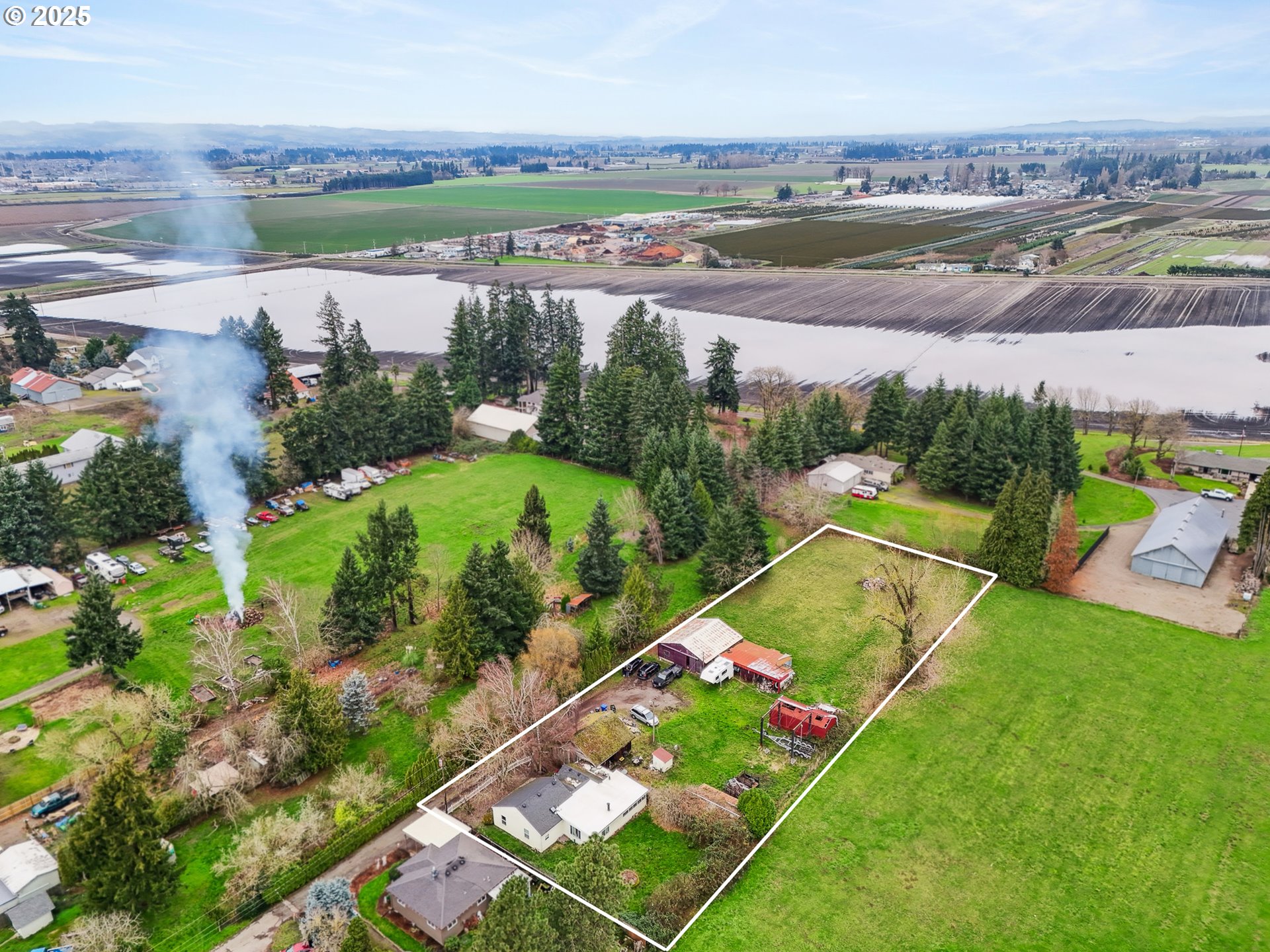 4563 Hazelgreen Road Northeast Salem, OR 97305 - Photo 12 of 20