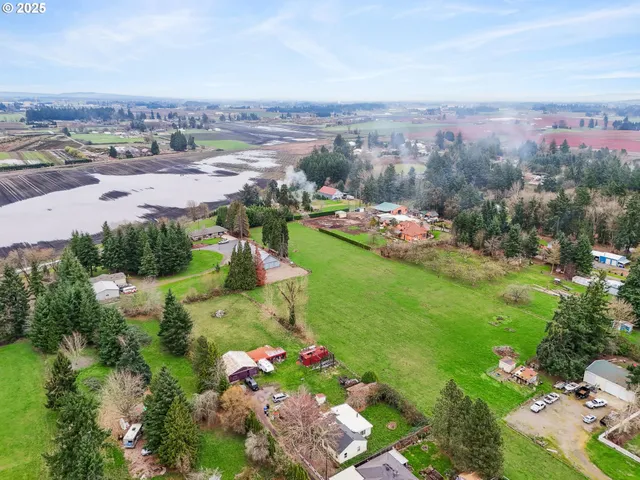 $300,000 | 4563 Hazelgreen Road Northeast, Salem, OR 97305