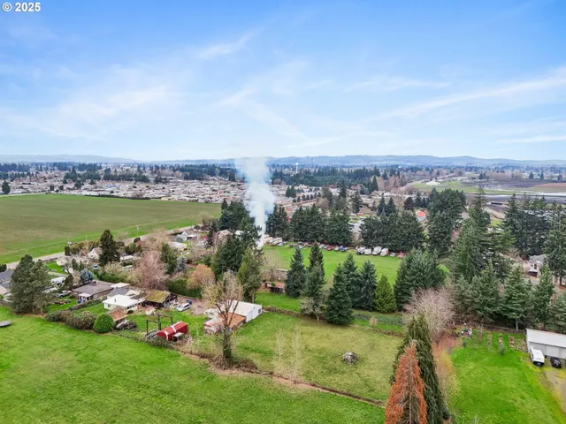 $300,000 | 4563 Hazelgreen Road Northeast, Salem, OR 97305