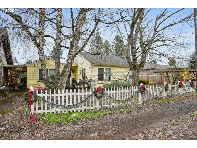 $300,000 | 4563 Hazelgreen Road Northeast, Salem, OR 97305