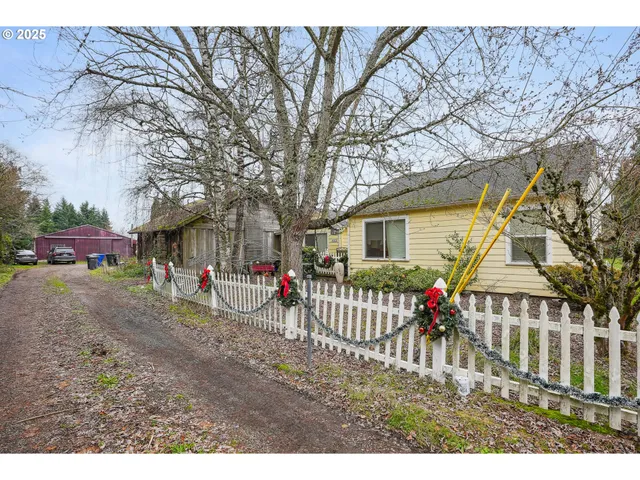 $300,000 | 4563 Hazelgreen Road Northeast, Salem, OR 97305