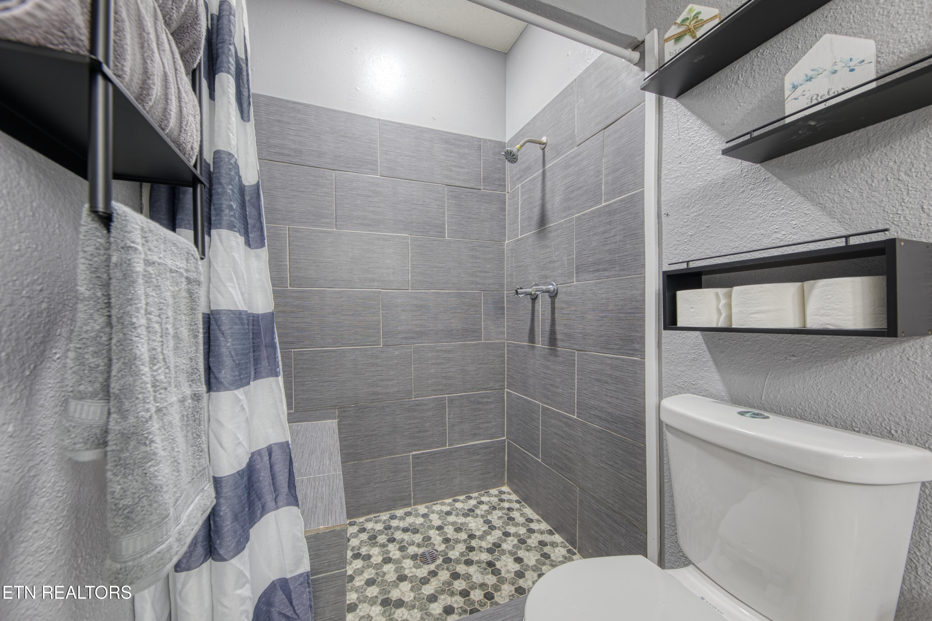 3810 Buffat Mill Road Knoxville, TN 37914 - Photo 15 of 50 0H3A0126_62