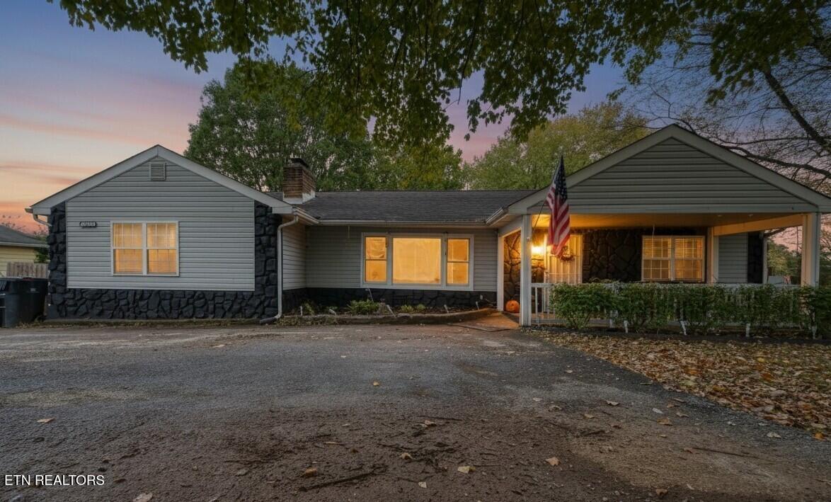 3810 Buffat Mill Road Knoxville, TN 37914 - Photo 2 of 50 Twilight