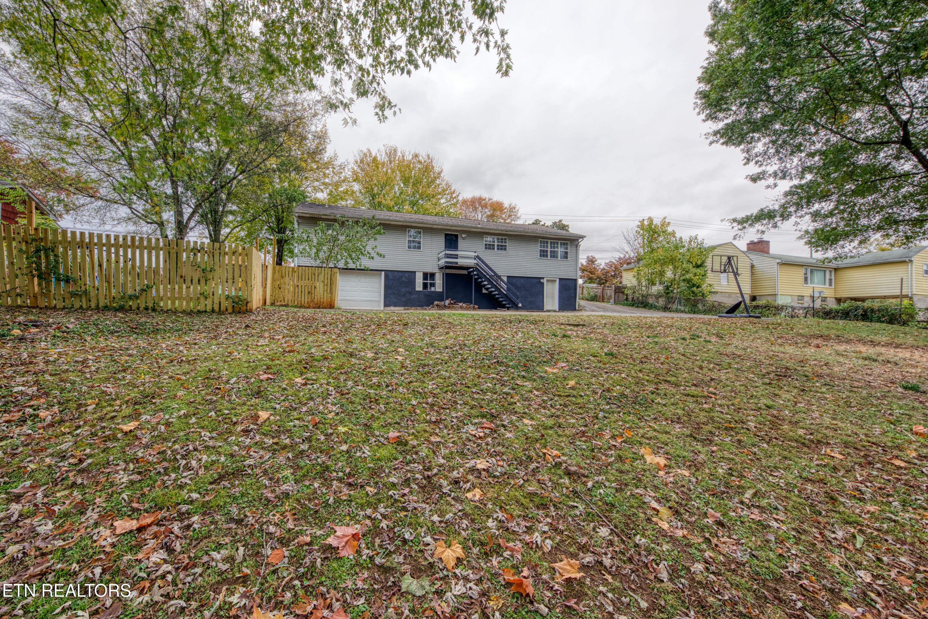 3810 Buffat Mill Road Knoxville, TN 37914 - Photo 28 of 50 0H3A0185_76