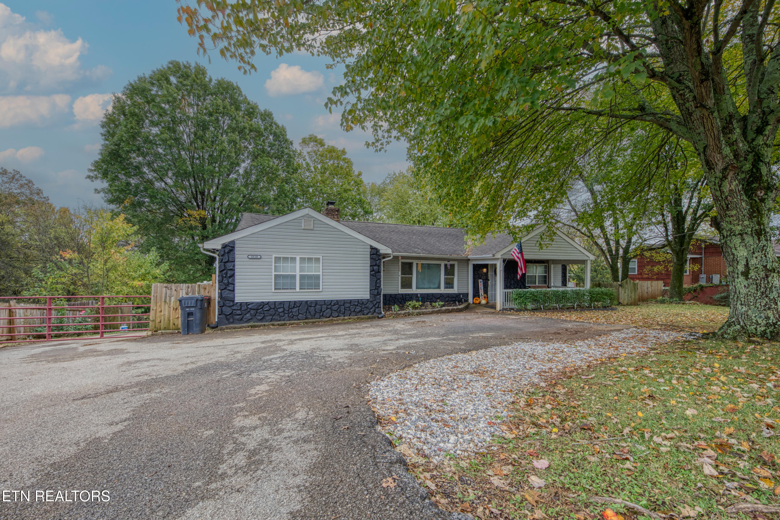 3810 Buffat Mill Road Knoxville, TN 37914 - Photo 31 of 50 0H3A0196_80