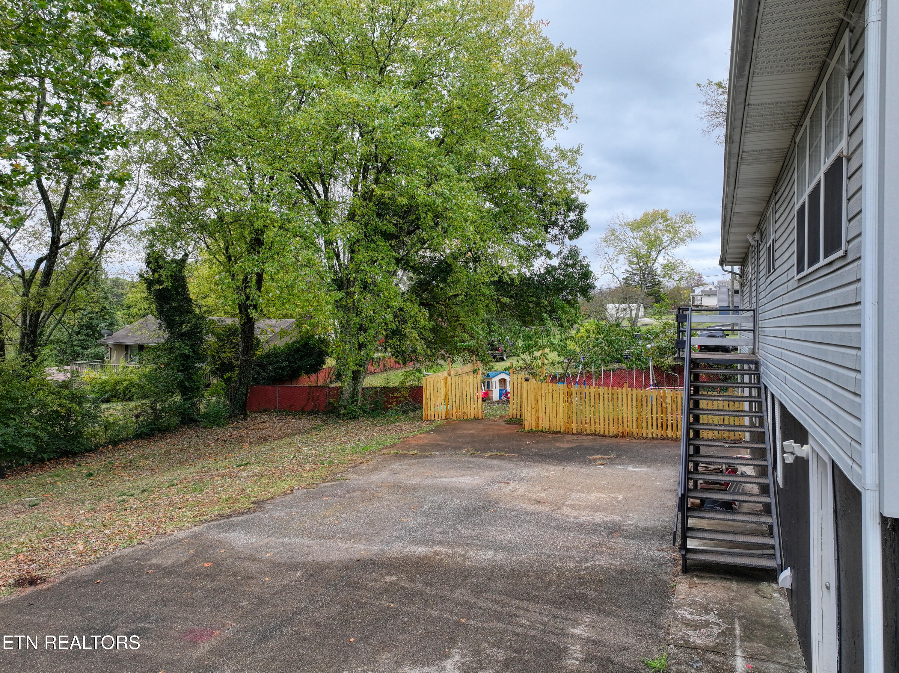 3810 Buffat Mill Road Knoxville, TN 37914 - Photo 35 of 50 DJI_20251028141219_0806_D_109