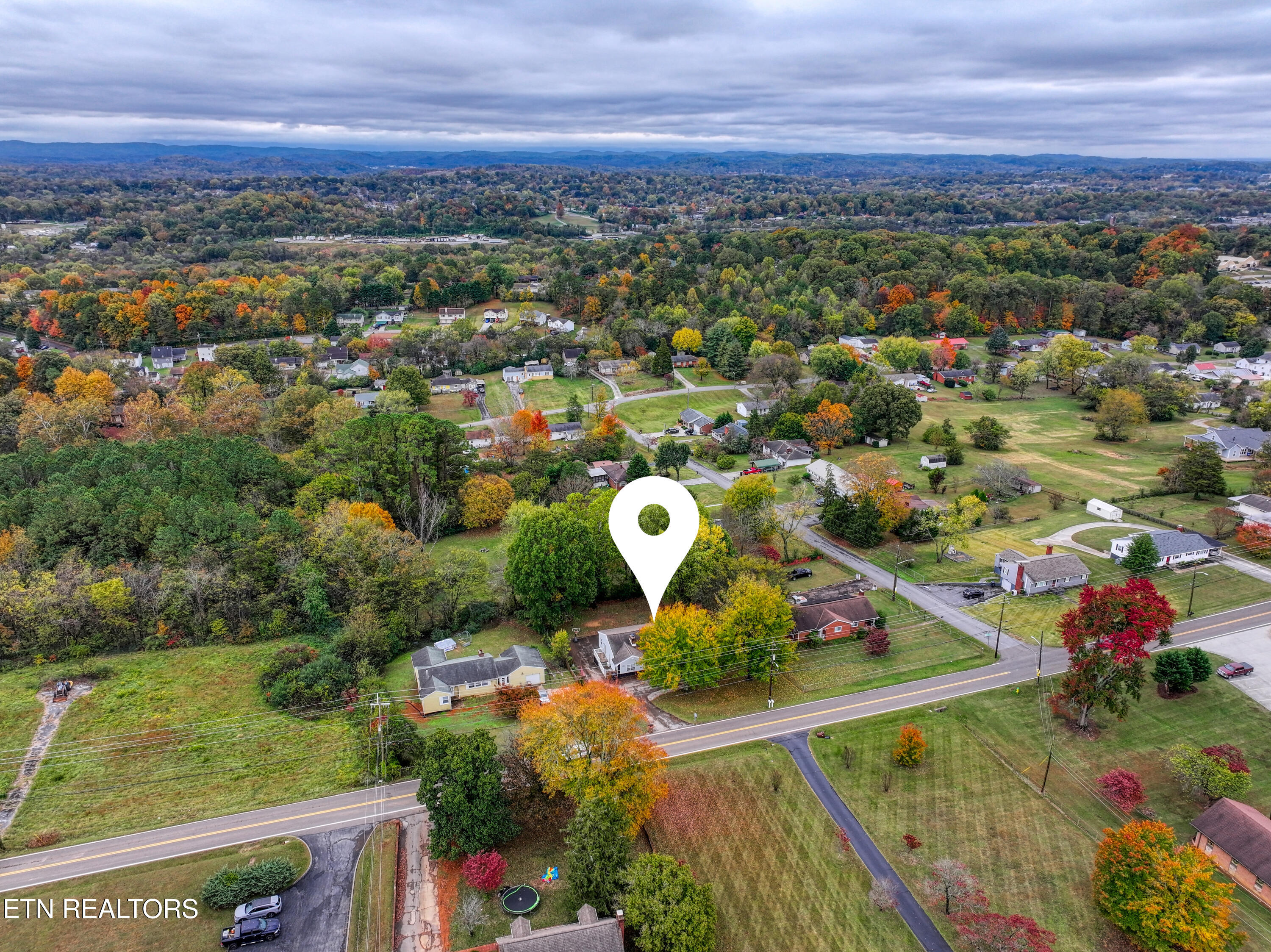 3810 Buffat Mill Road Knoxville, TN 37914 - Photo 40 of 50 DJI_20251028141739_0835_D_114