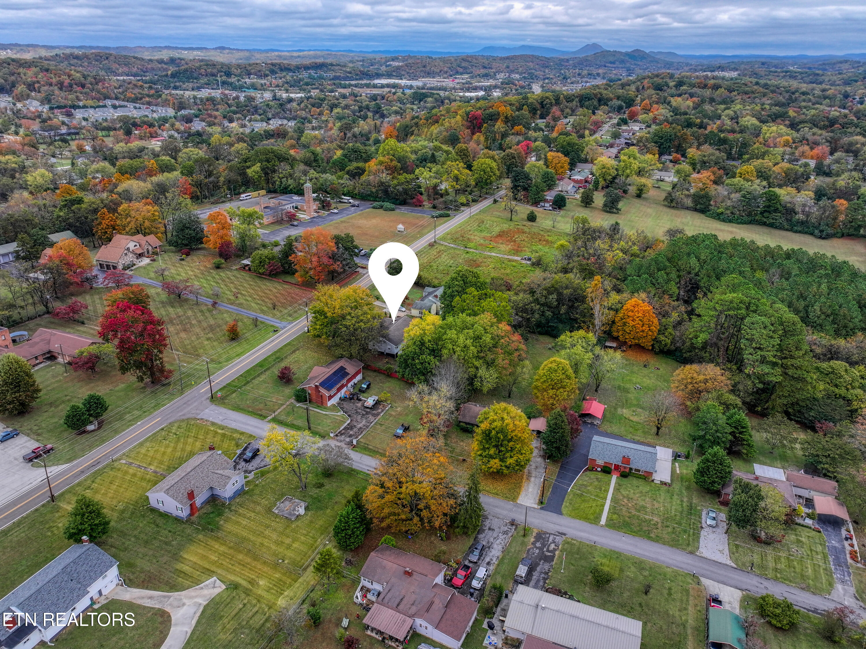 3810 Buffat Mill Road Knoxville, TN 37914 - Photo 45 of 50 DJI_20251028142000_0866_D_120