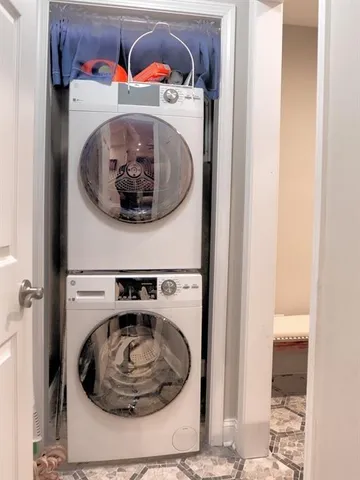 a view of yard with large trees