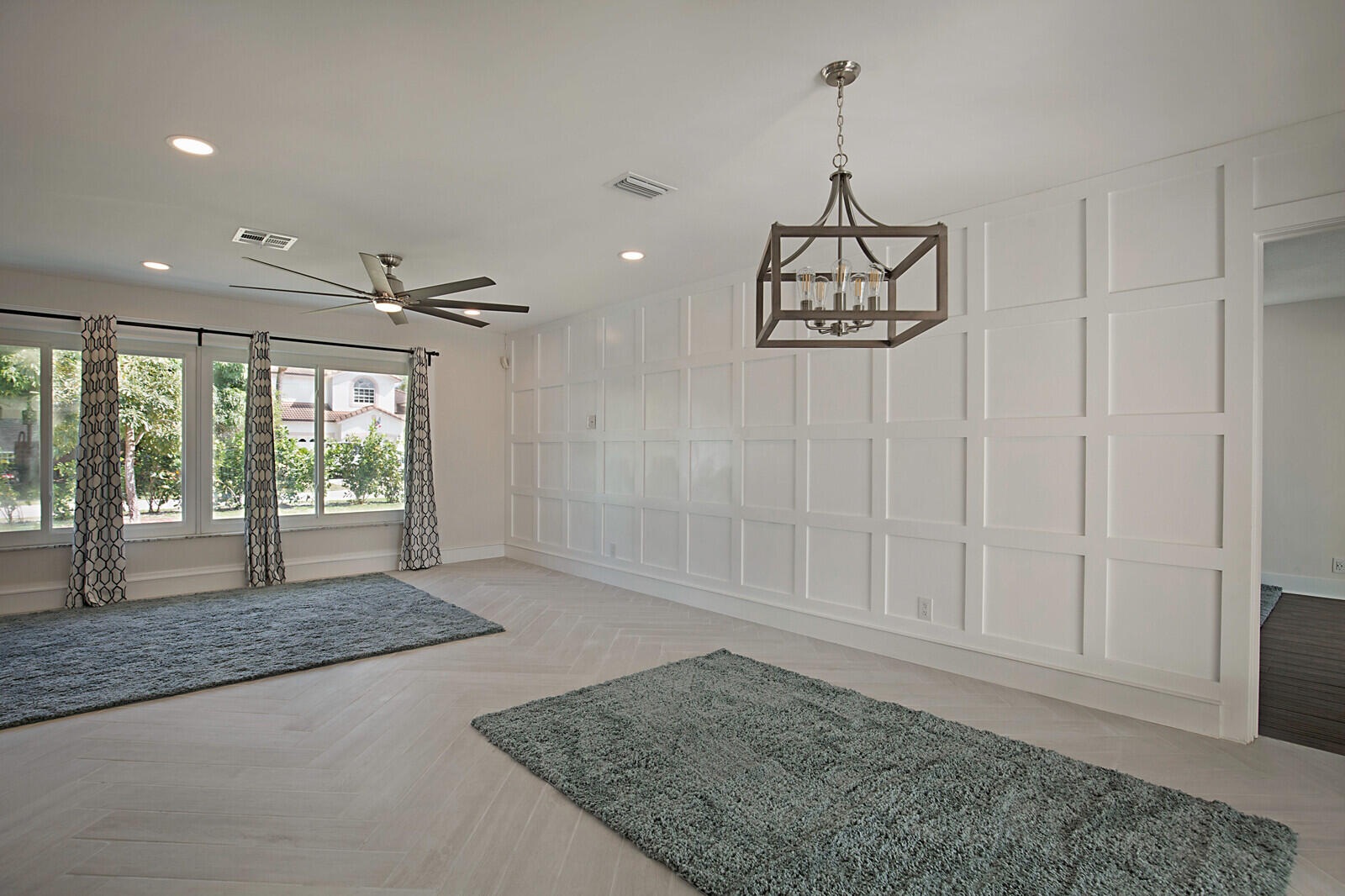 1001 Northwest 4th Court Boca Raton, FL 33432 - Photo 8 of 26 05_1001_NW_4th_Court5_mls