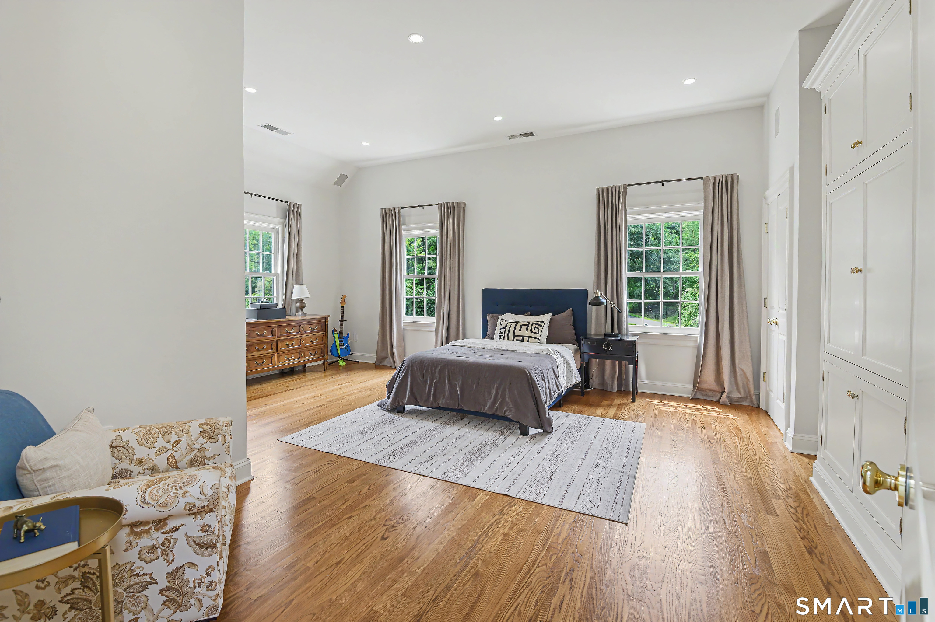 350 West Lane Ridgefield, CT 06877 - Photo 25 of 40