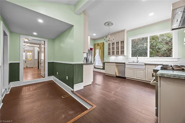$430,000 | 408 South Main Street, Reidsville, NC 27320