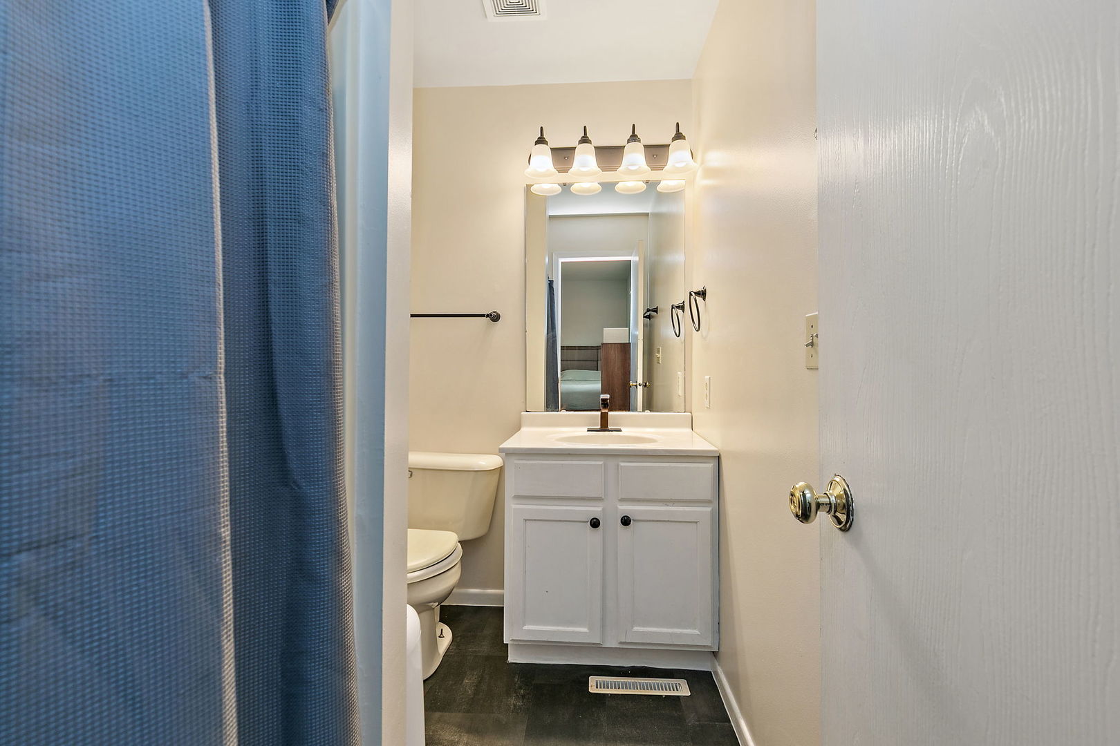 847 Quail Run DeKalb, IL 60115 - Photo 12 of 37