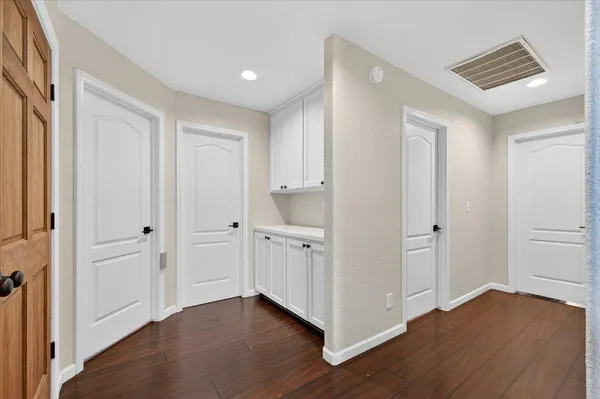 $469,900 | 2873 East El Paso Avenue, Fresno, CA 93720
