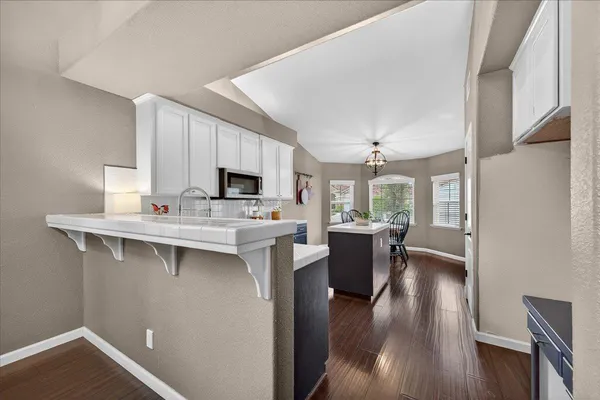 $469,900 | 2873 East El Paso Avenue, Fresno, CA 93720