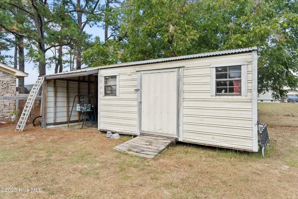 $239,900 | 105 Myrtle Road, La Grange, NC 28551