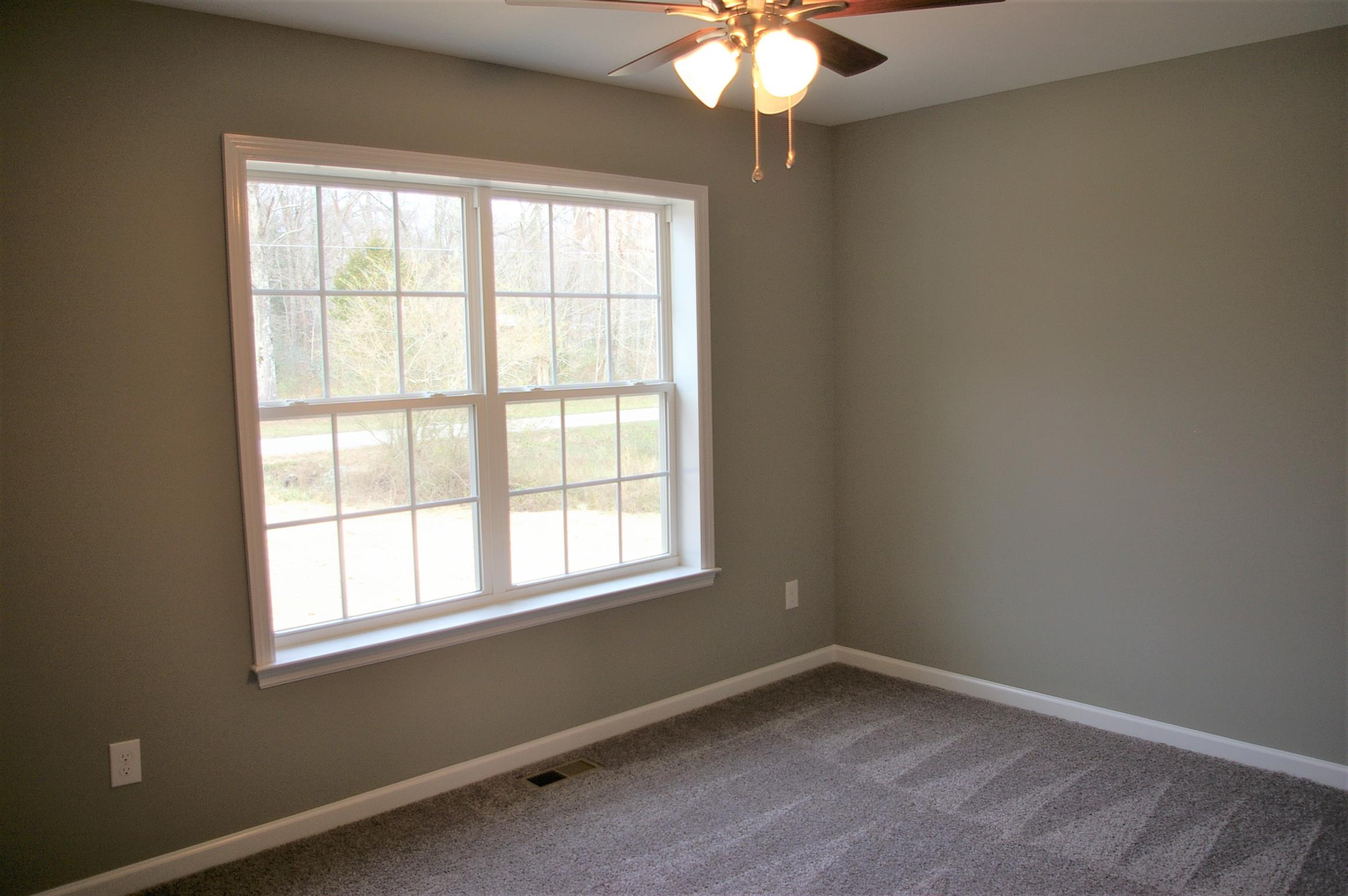 1028 Old Seminary Road Manchester, TN 37355 - Photo 8 of 14 3rd Bedroom locared at Front of House