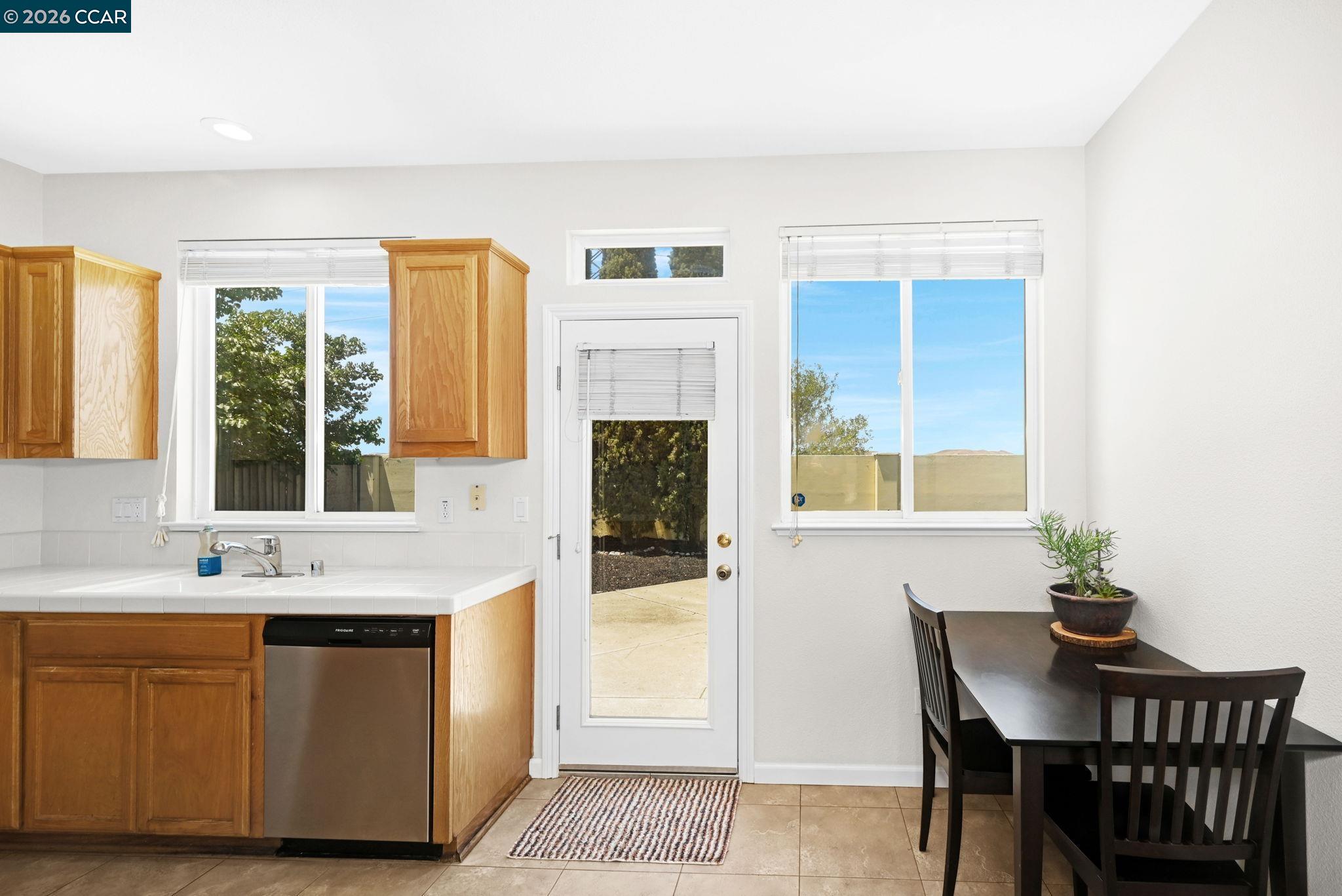 2924 Gelding Lane Livermore, CA 94551 - Photo 6 of 20